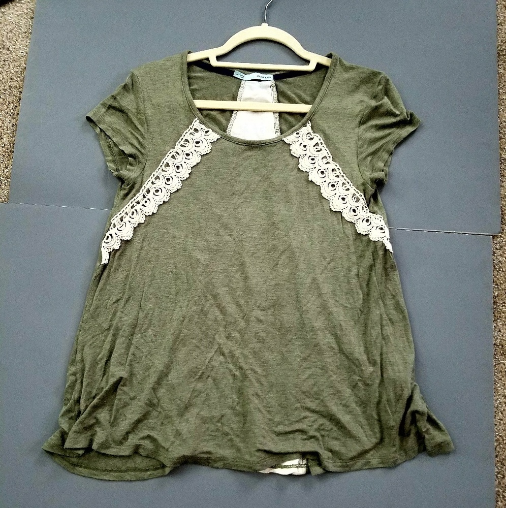 💜Maurices Medium Tee